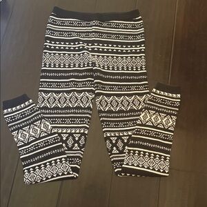 Mossimo Supply Co. Geometric Black and White Knit Leggings Size M